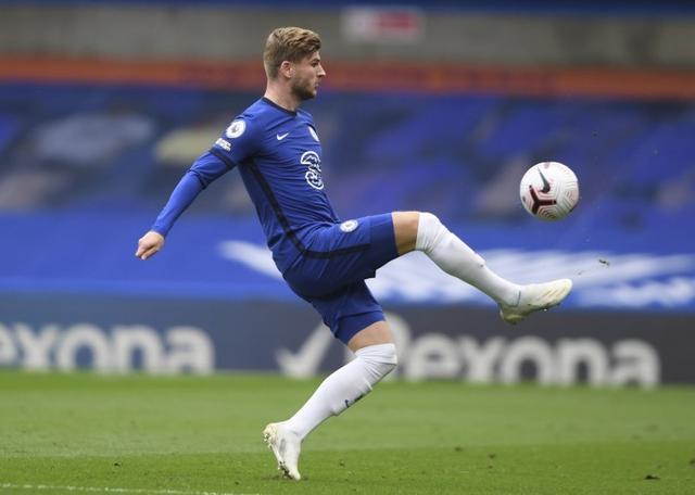 这也叫外援？打了3场比赛18投3中，三分球7投0中，杨鸣又被坑惨了