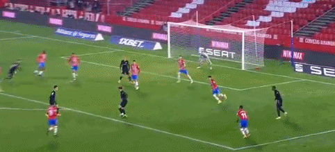 天空体育：塞门约已抵达曼彻斯特，今天接受曼城体检