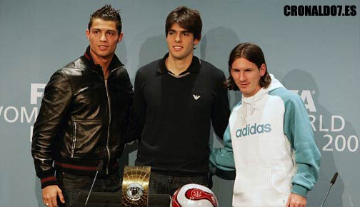 0-4！皇马没戏，巴萨降维打击，预定丢冠