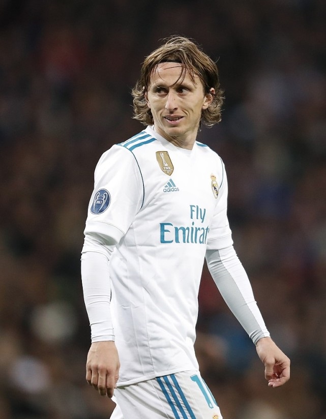 国王记者：为什么施罗德2周前的事，要在对湖人之前才禁赛？